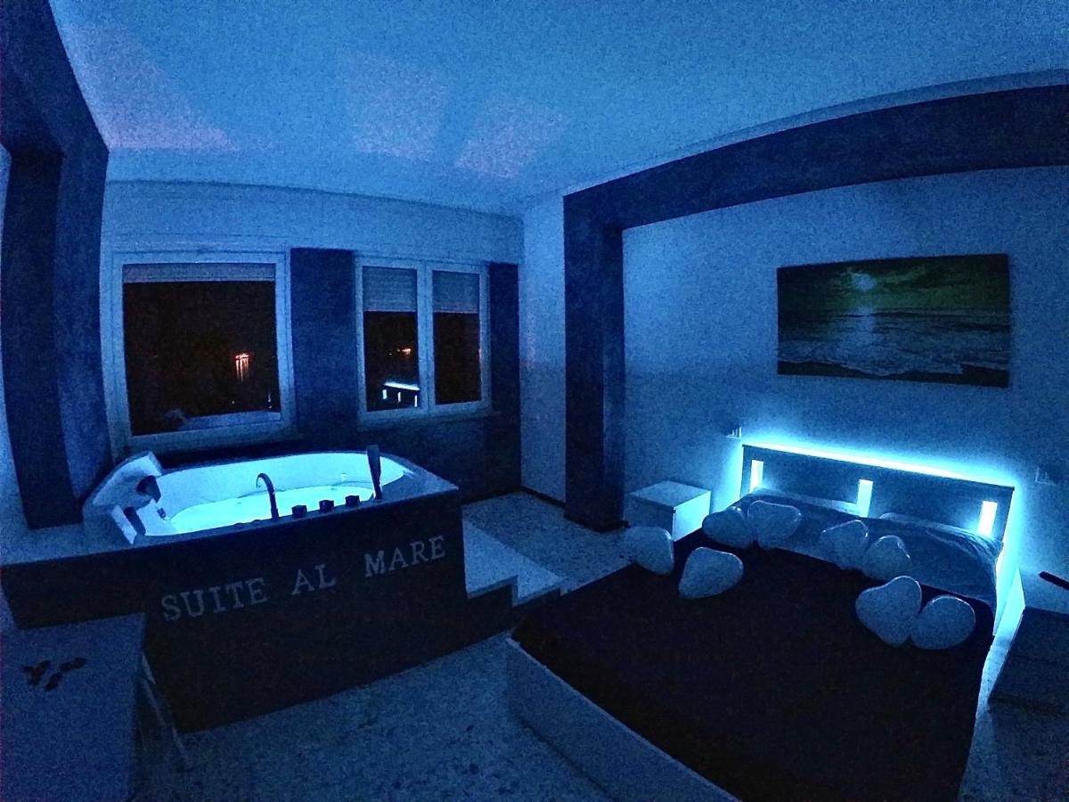 Suite Al Mare Таранто Екстериор снимка