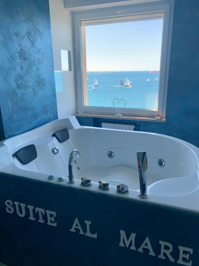Suite Al Mare Таранто Екстериор снимка